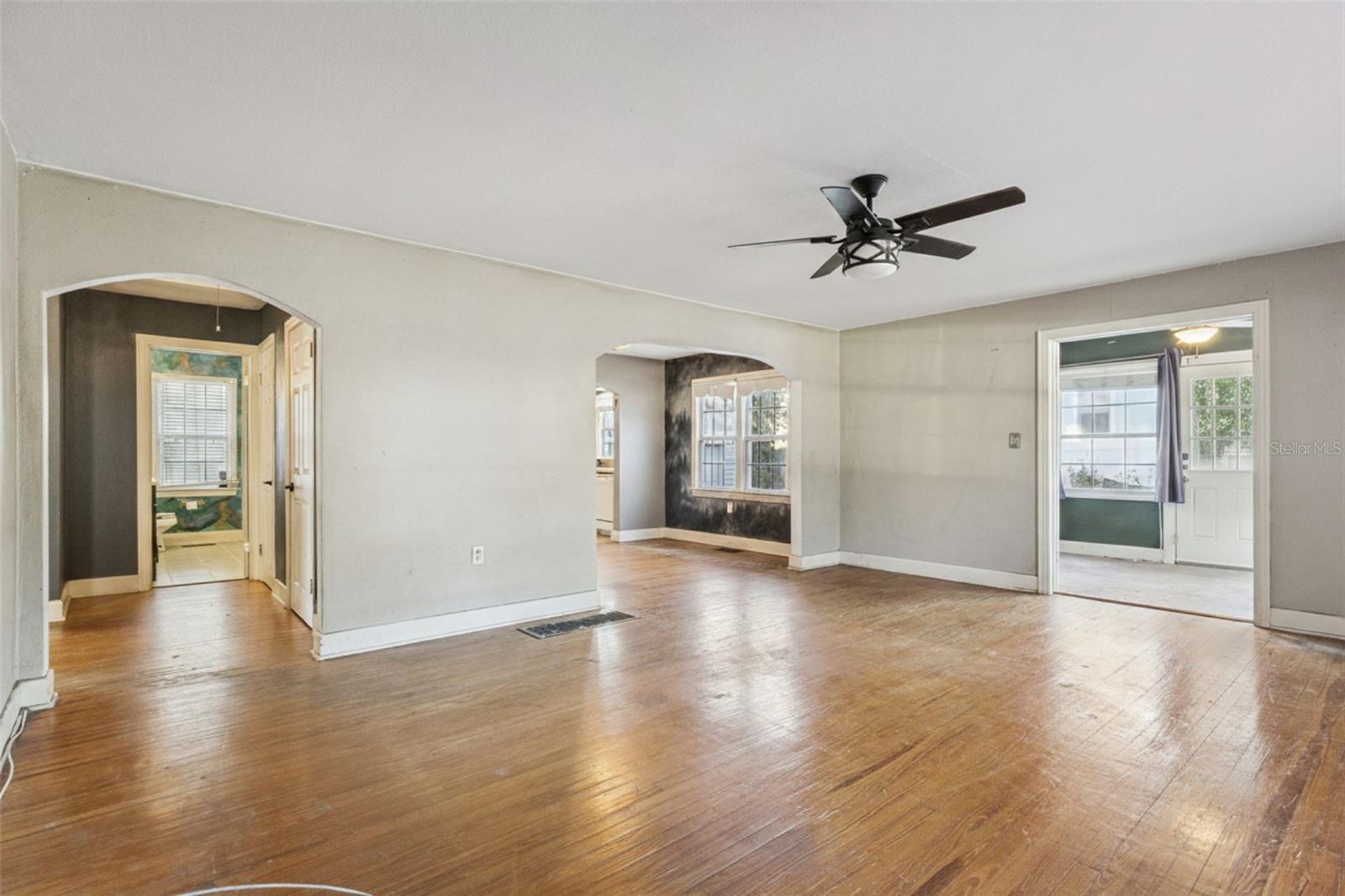 EUSTIS MORNINGVIEW SUB - Residential