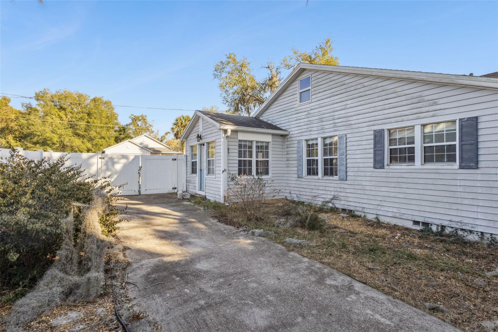 EUSTIS MORNINGVIEW SUB - Residential