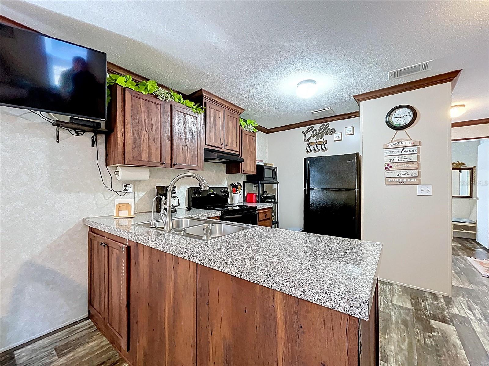 PARKWOOD ACRES - Residential