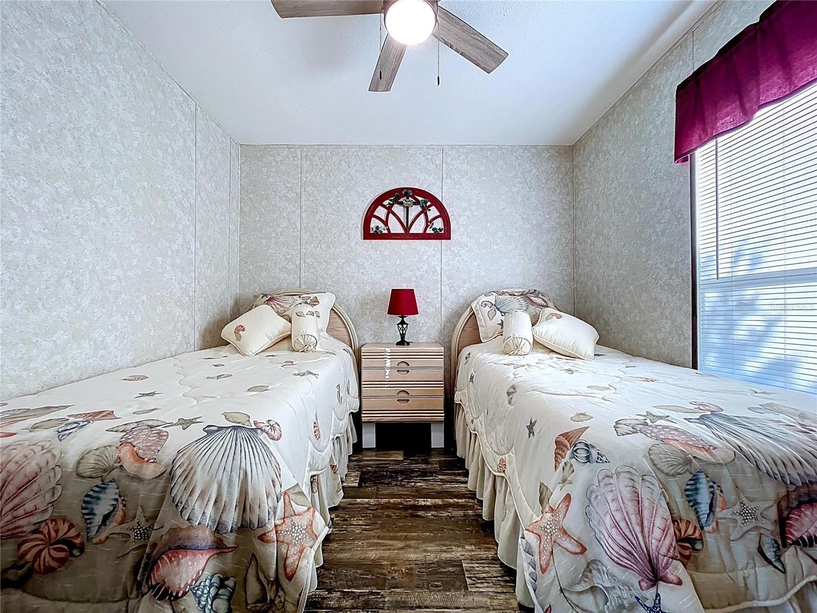 PARKWOOD ACRES - Residential