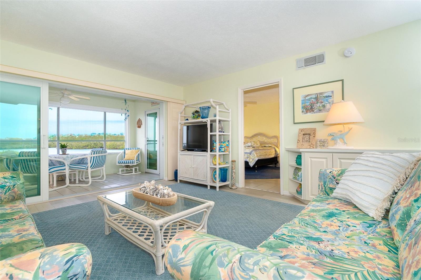 LANDINGS ON LEMON BAY PH 02 - Residential