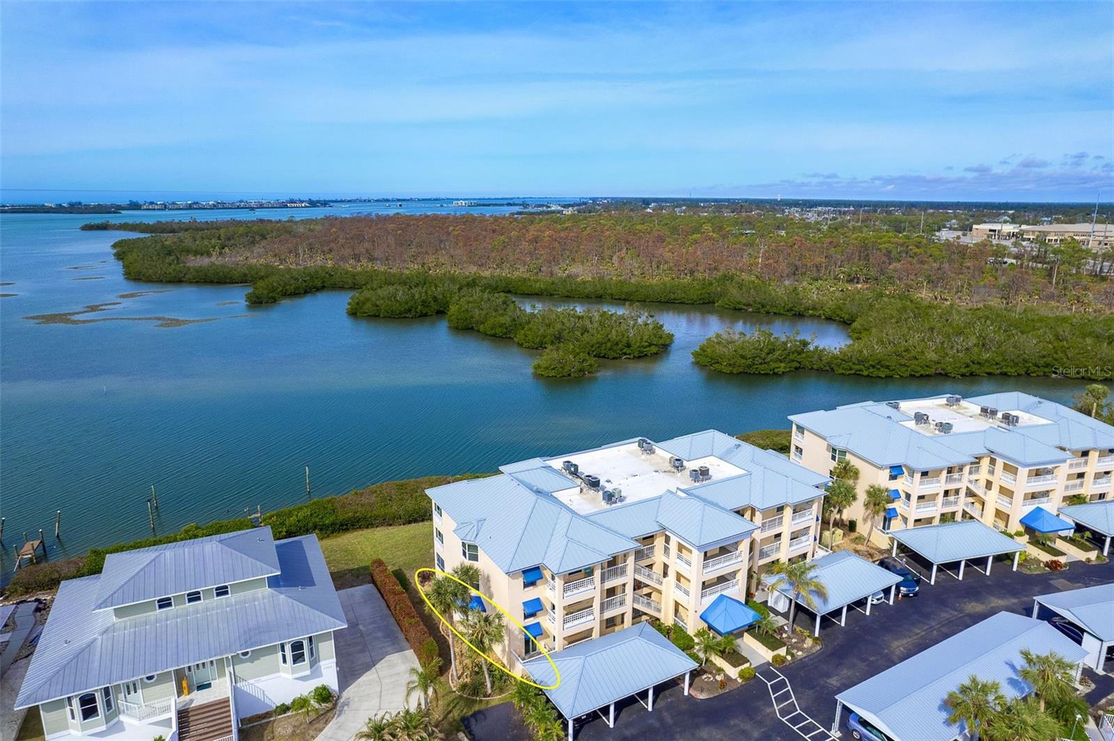 LANDINGS ON LEMON BAY PH 02 - Residential