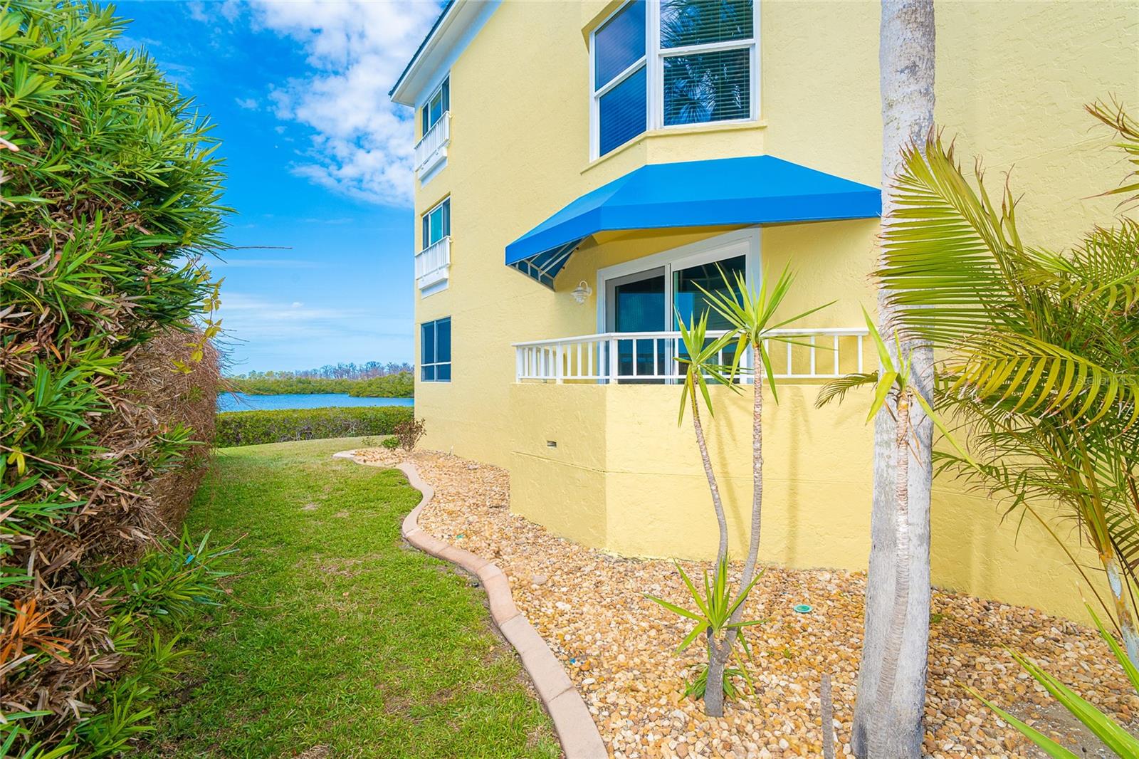 2424 PLACIDA ROAD C101, ENGLEWOOD, FL, 34224 3 2424 PLACIDA ROAD C101