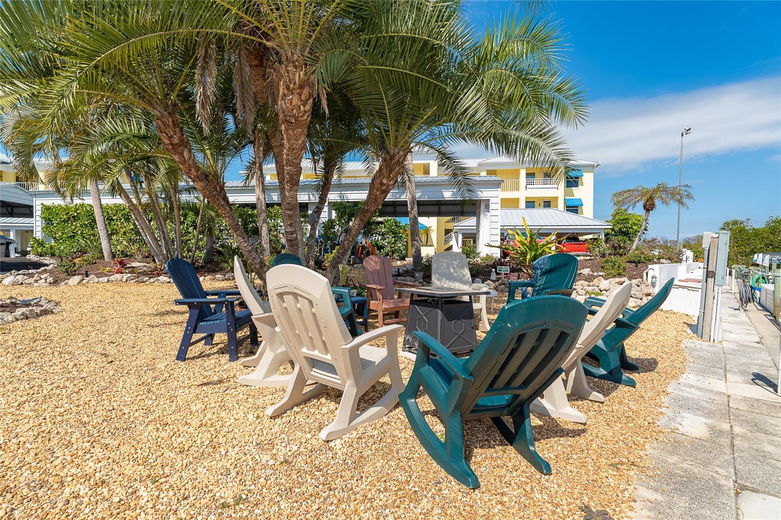 LANDINGS ON LEMON BAY PH 02 - Residential