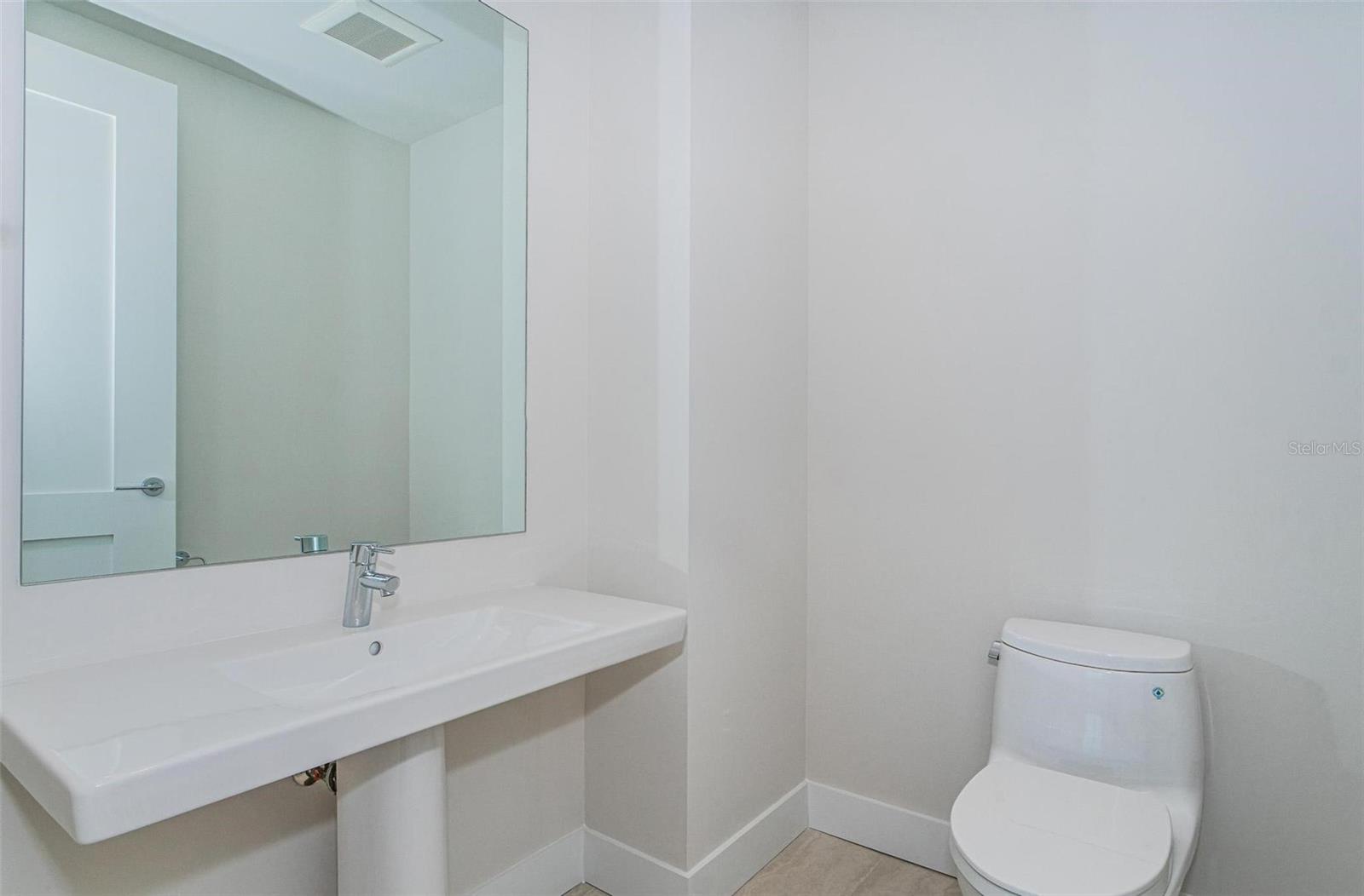 HYDE PARK HOUSE - Residential