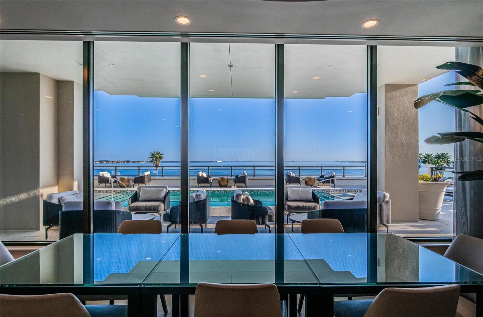 HYDE PARK HOUSE - Residential