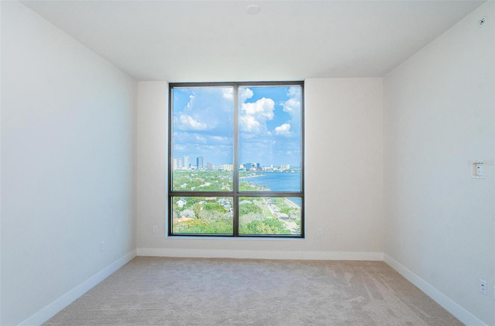 HYDE PARK HOUSE - Residential