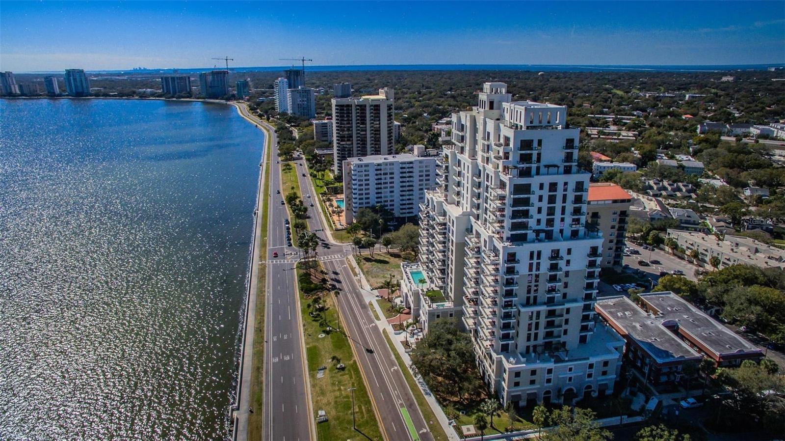 HYDE PARK HOUSE - Residential