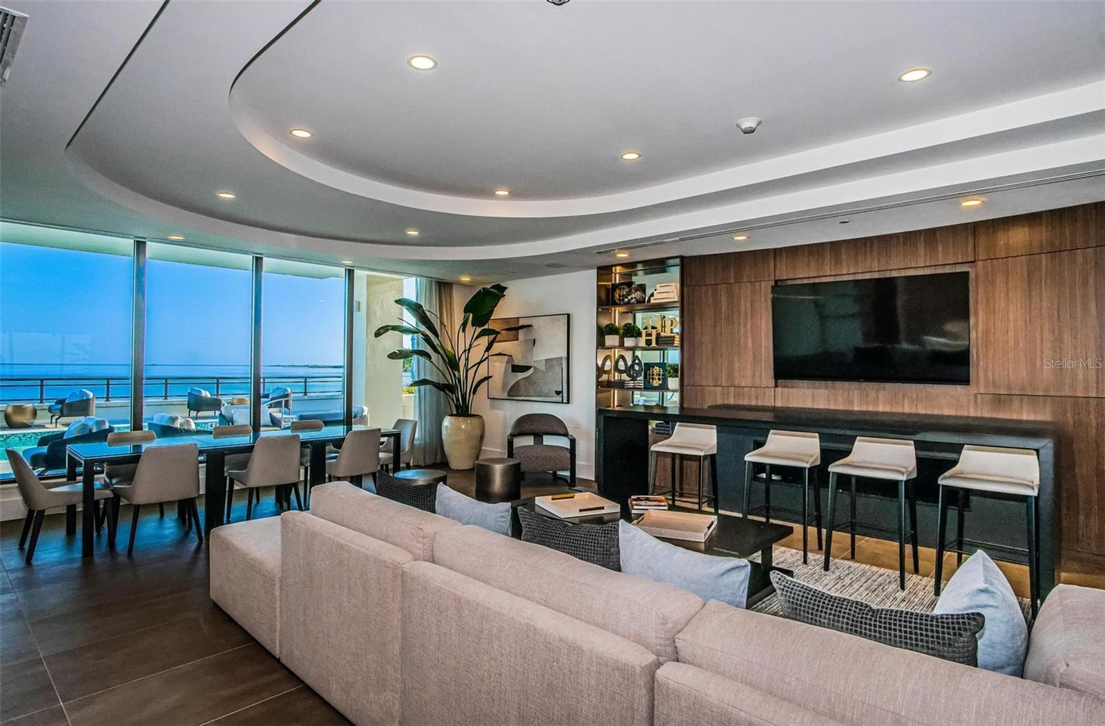 HYDE PARK HOUSE - Residential