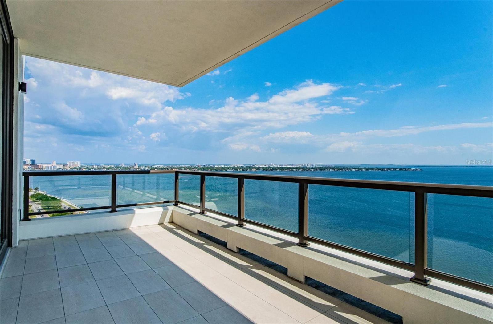 HYDE PARK HOUSE - Residential