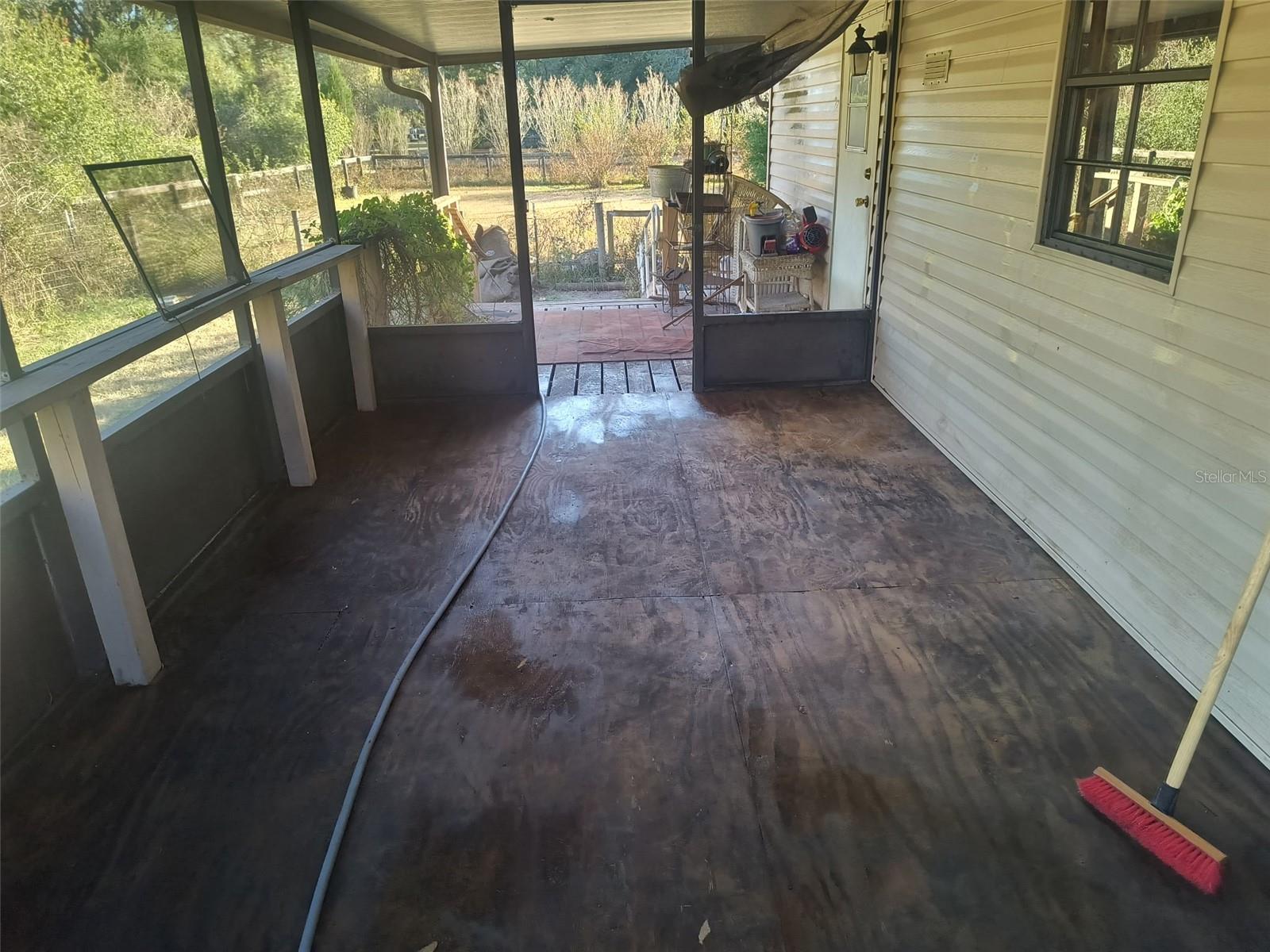 NEIGHBORHOOD 9475-CR475/SMAG - Residential