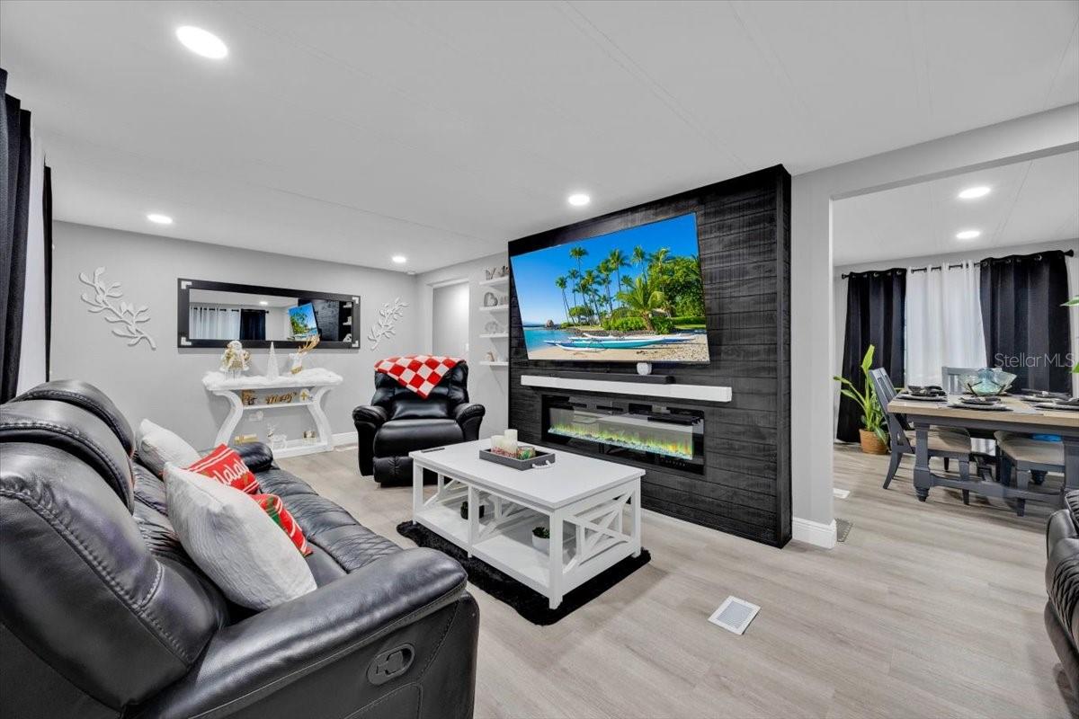 DINNER LAKE ESTATES - Residential