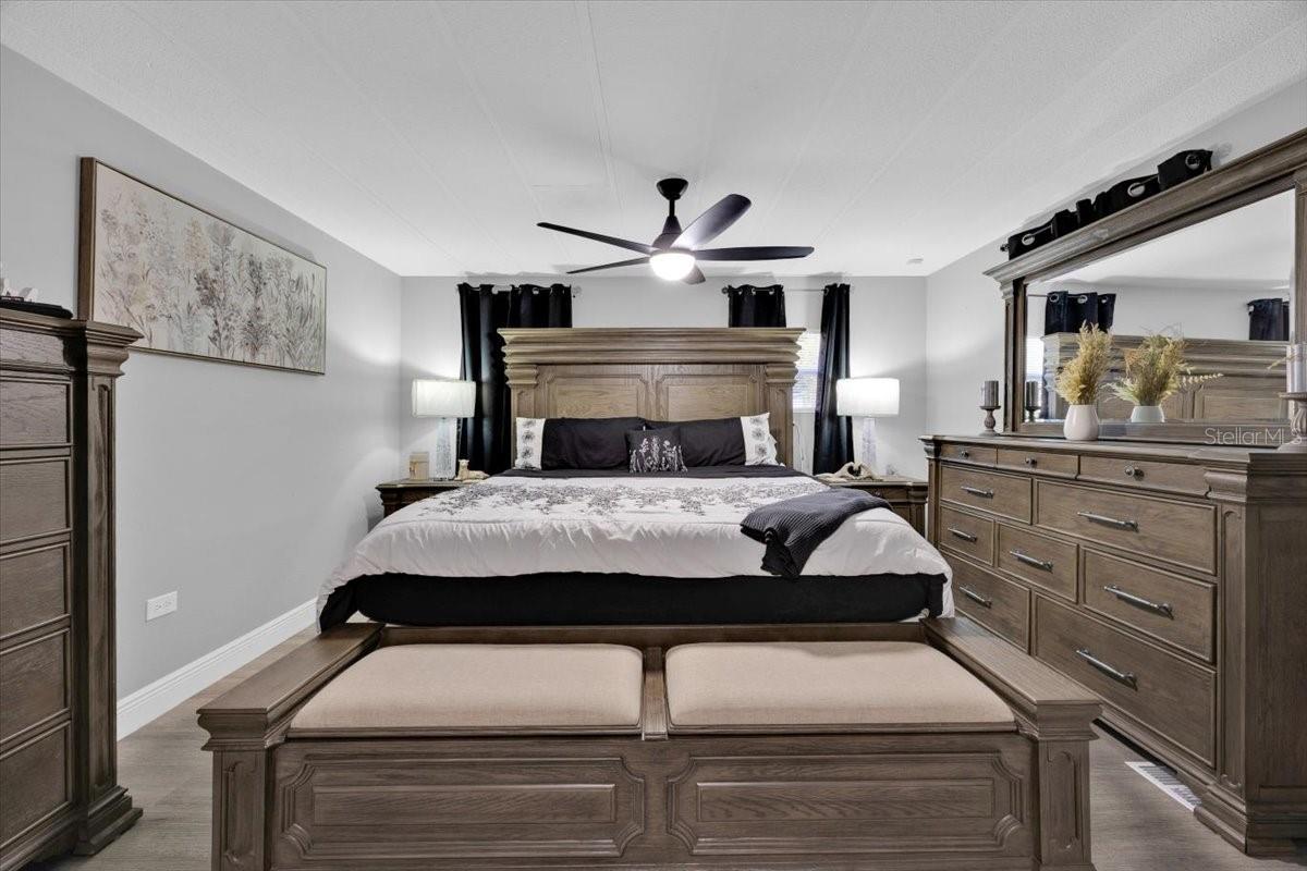 DINNER LAKE ESTATES - Residential