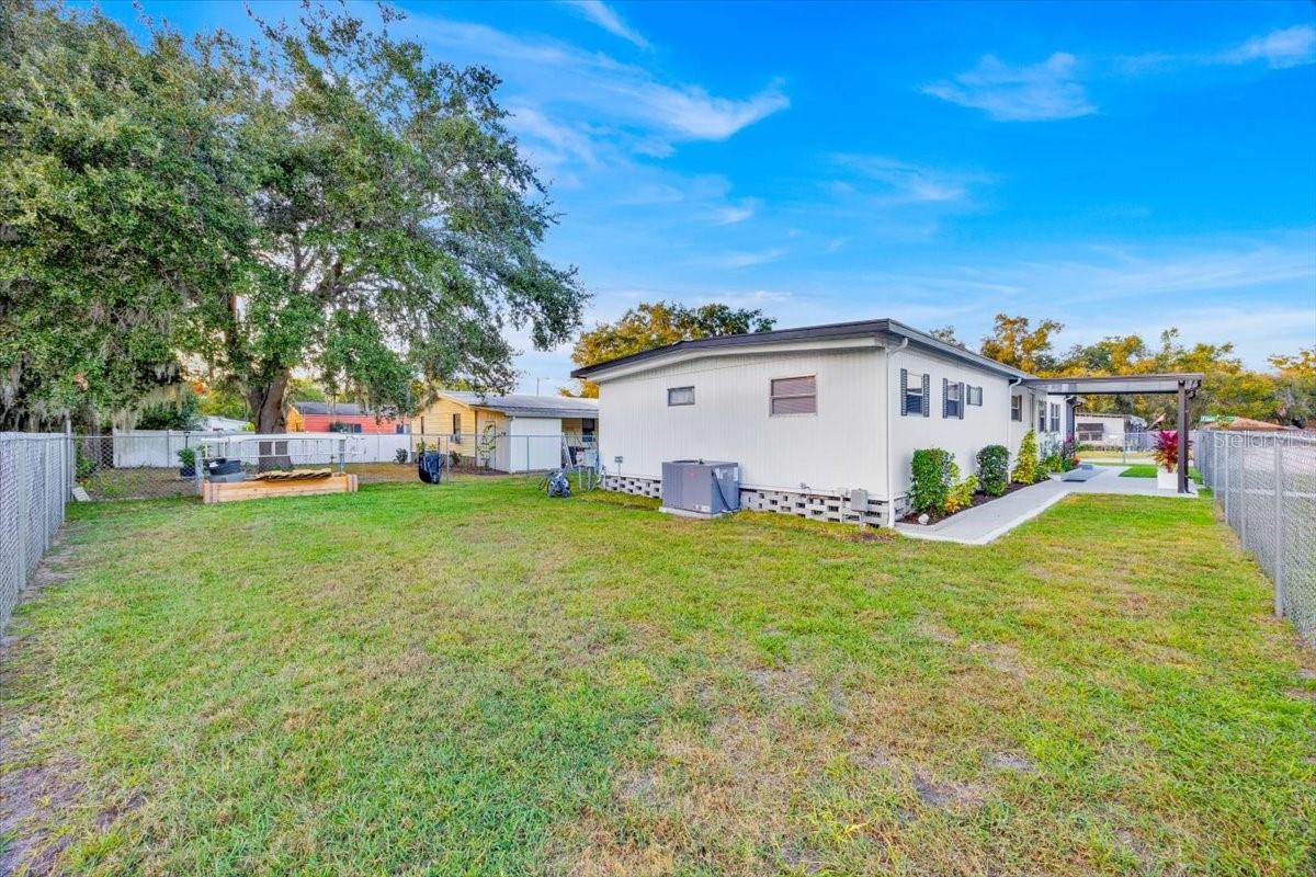 DINNER LAKE ESTATES - Residential