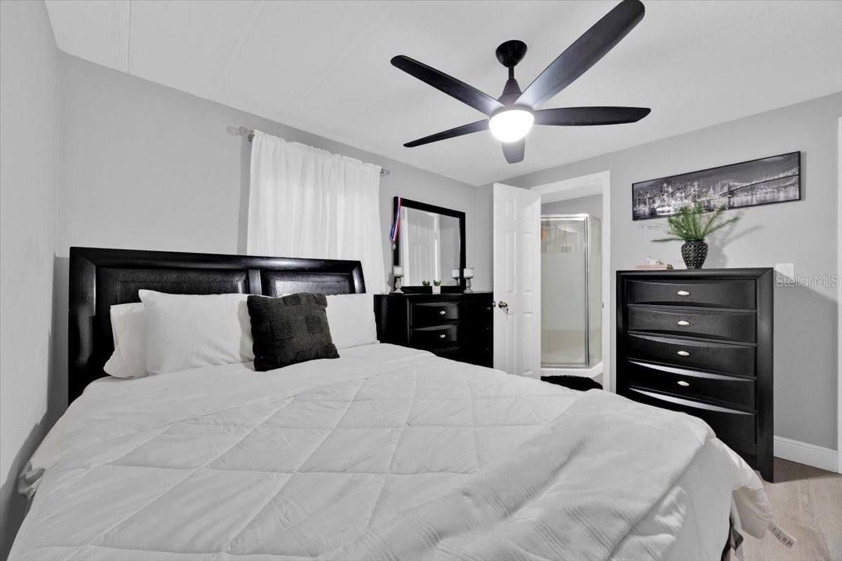 DINNER LAKE ESTATES - Residential