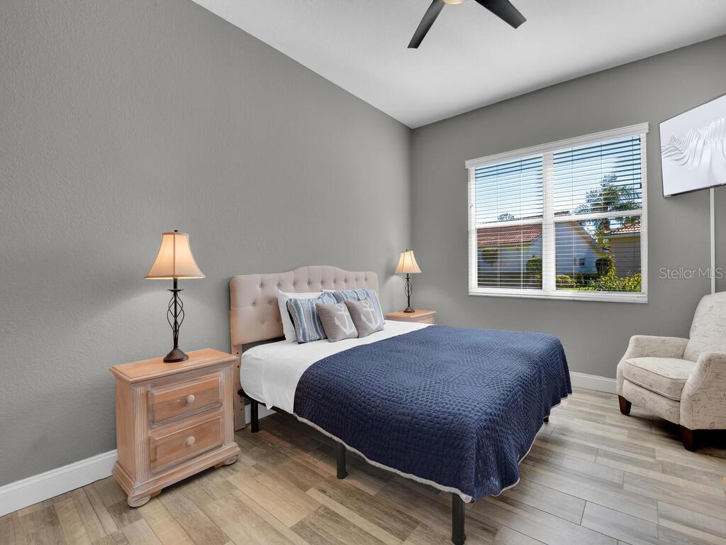 DEL VERA COUNTRY CLUB - Residential