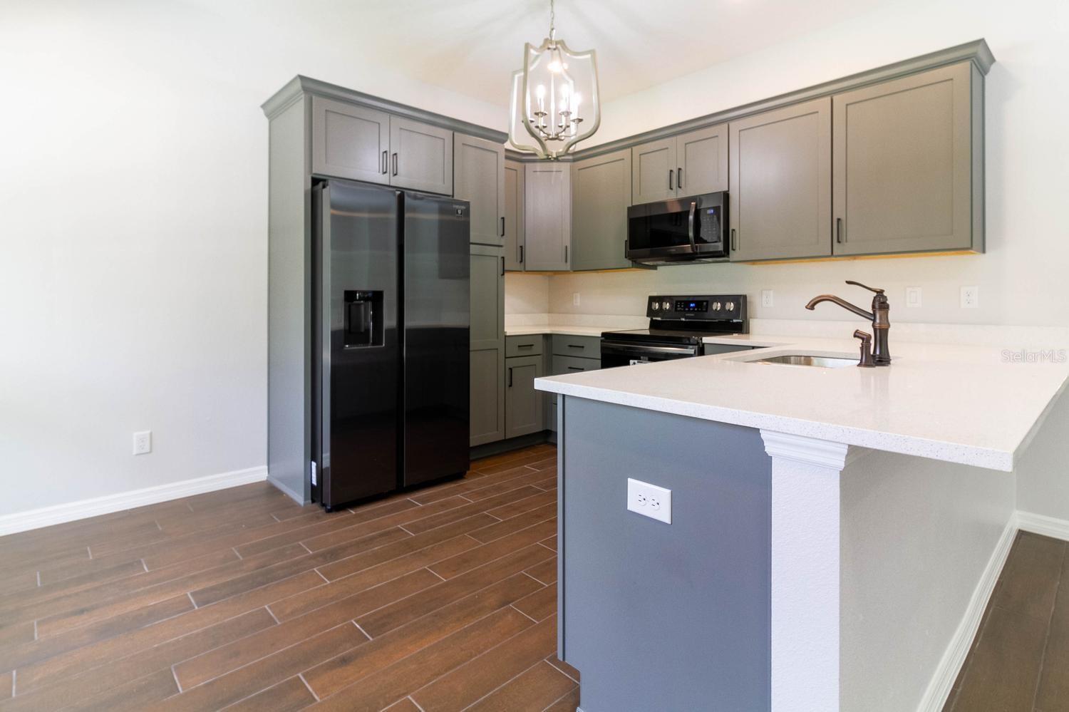 MT PLYMOUTH SECOND ADD - Residential