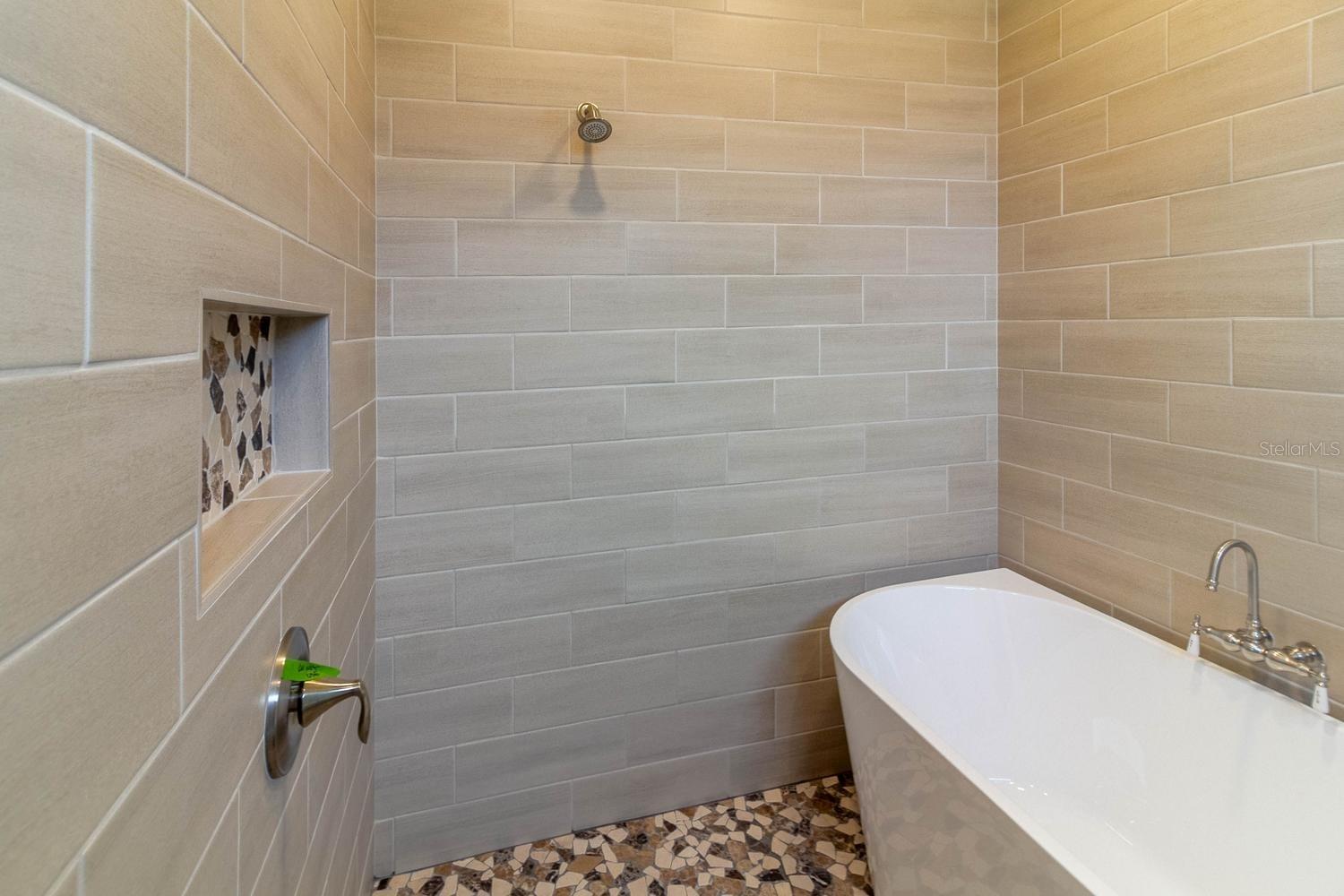 MT PLYMOUTH SECOND ADD - Residential