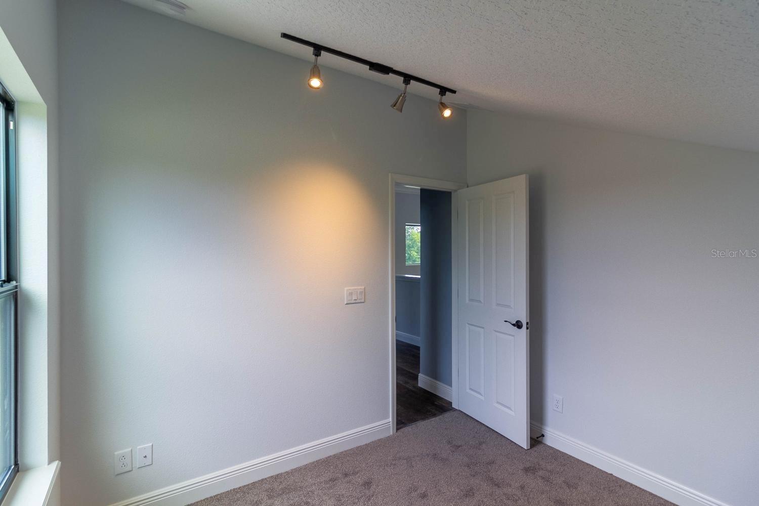 MT PLYMOUTH SECOND ADD - Residential