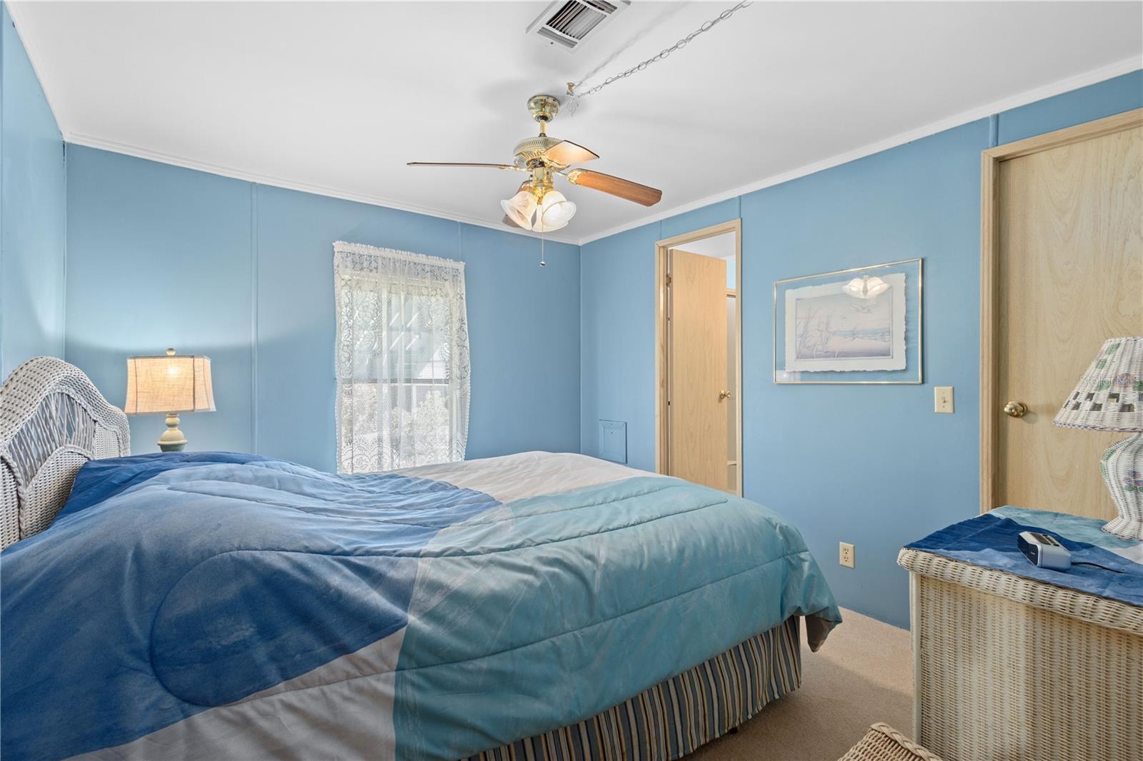 HOLIDAY PARK - Residential