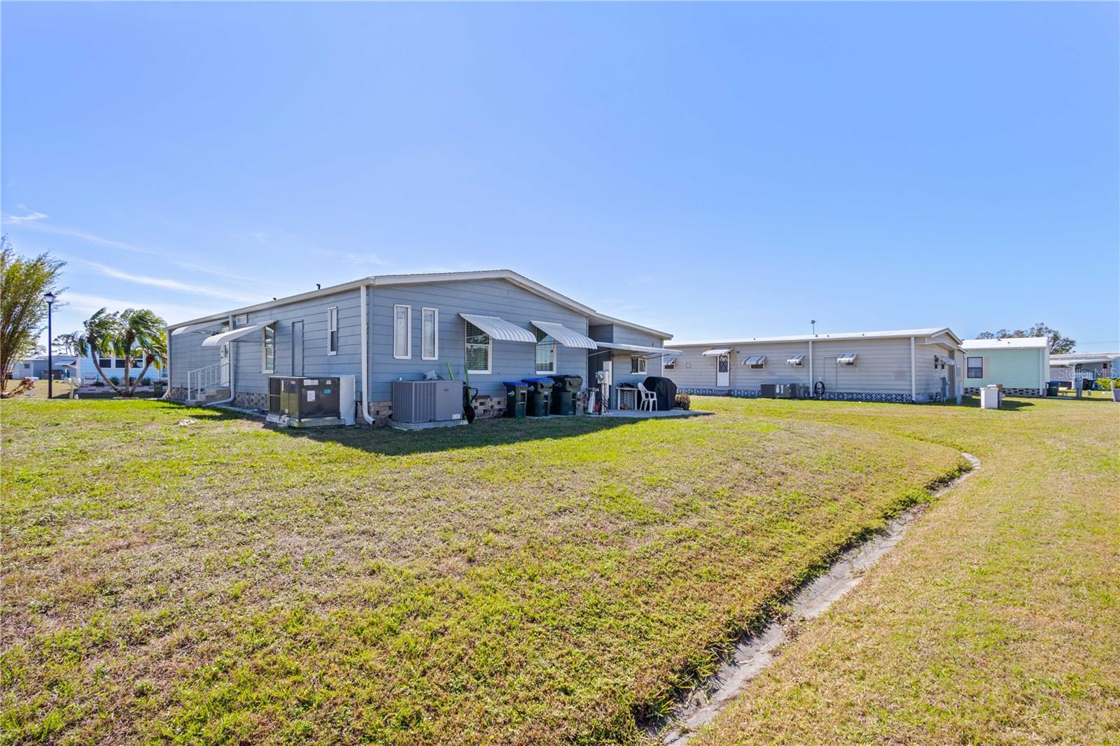 HOLIDAY PARK - Residential