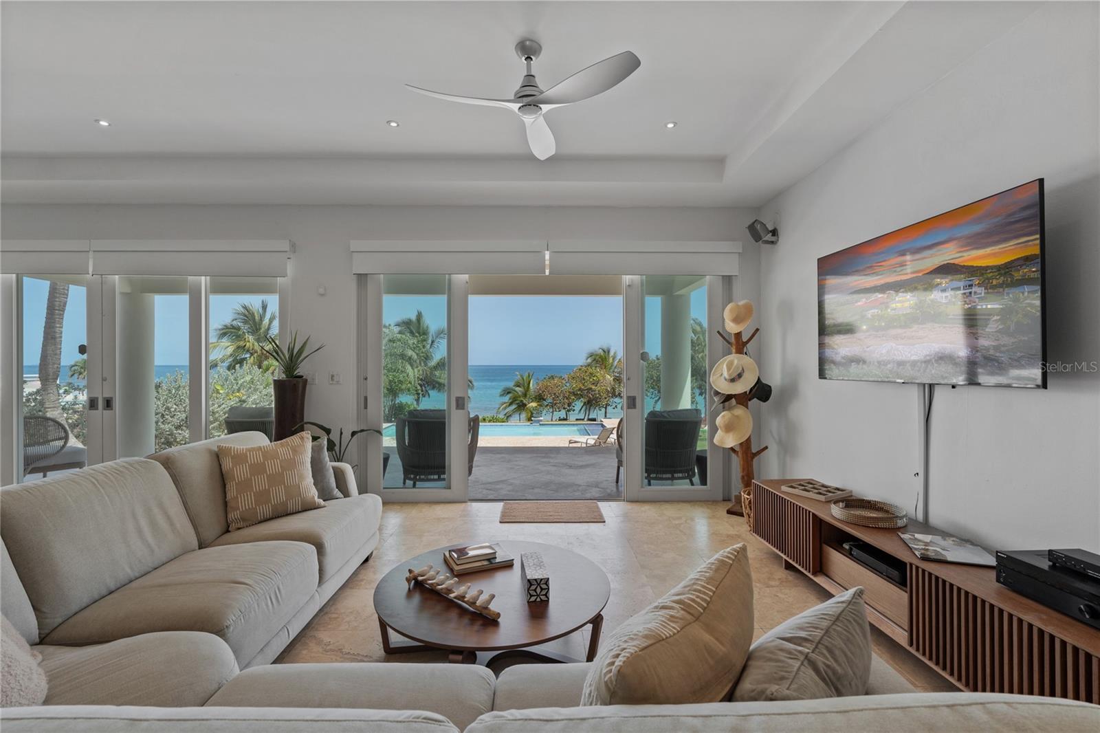 MARTINEAU BAY RESORT - Residential