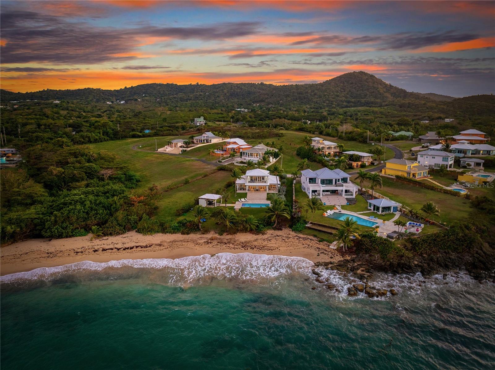 MARTINEAU BAY RESORT - Residential