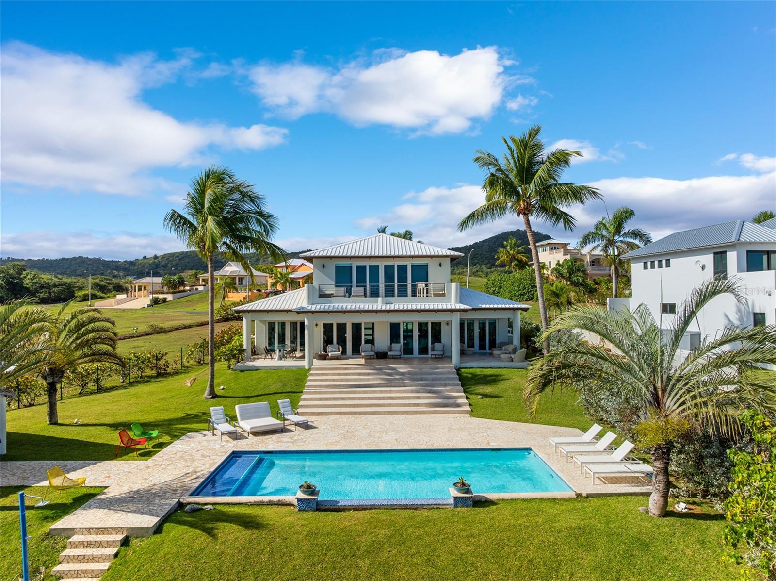 MARTINEAU BAY RESORT - Residential