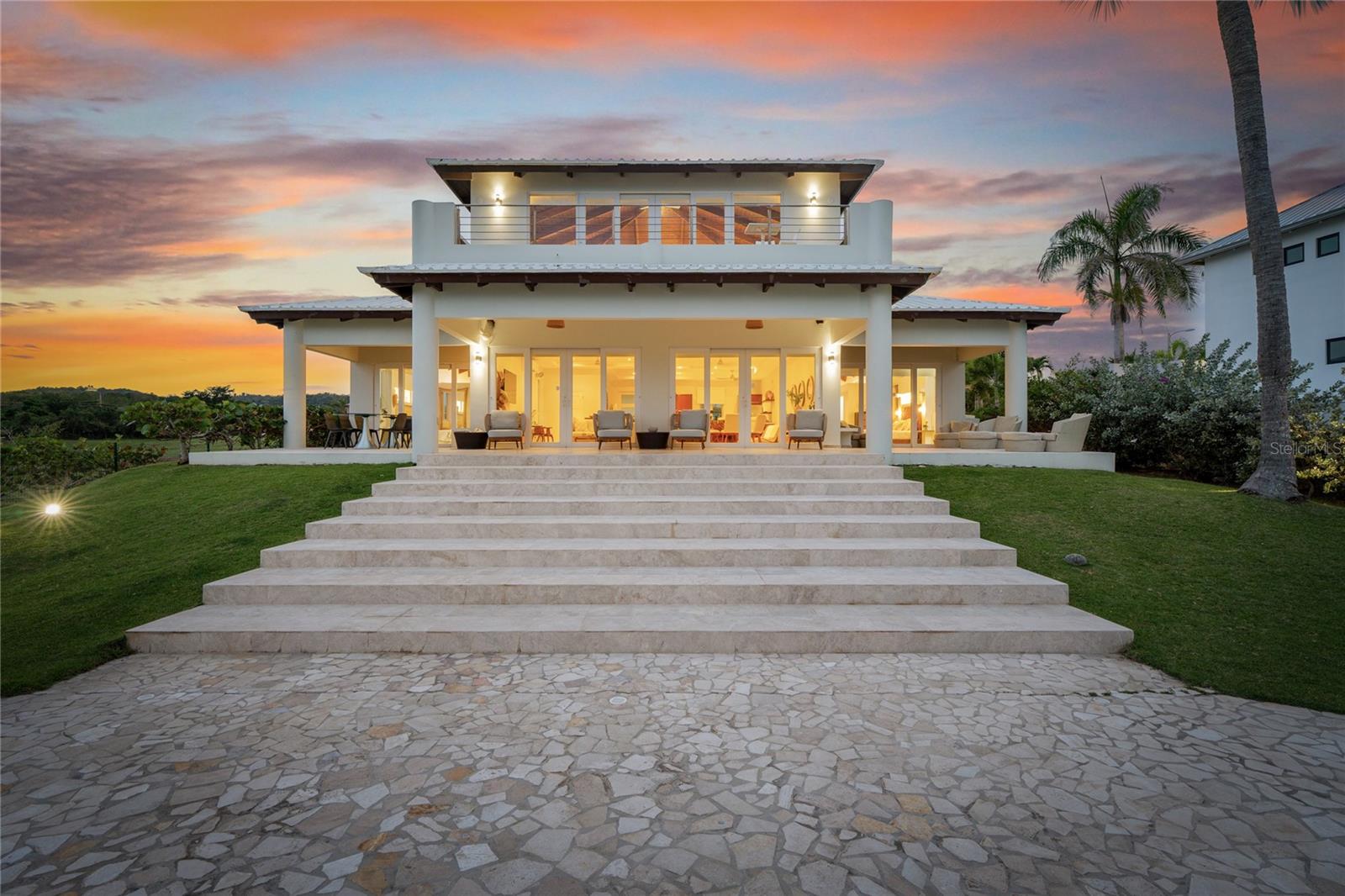 MARTINEAU BAY RESORT - Residential