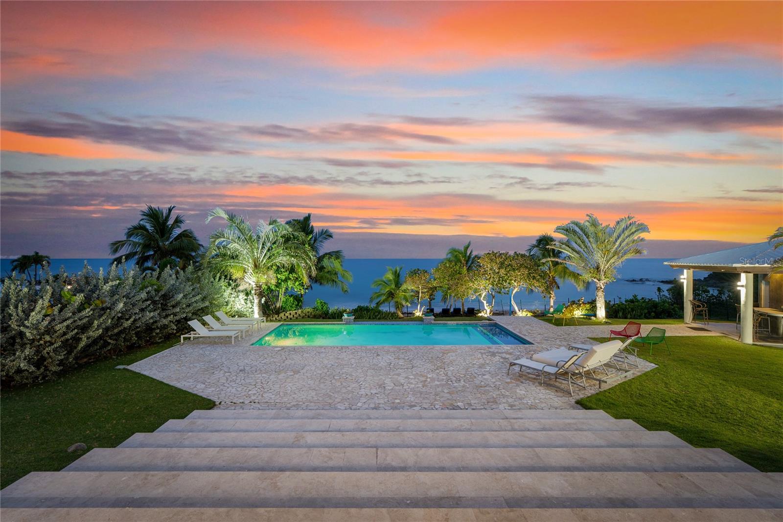 MARTINEAU BAY RESORT - Residential