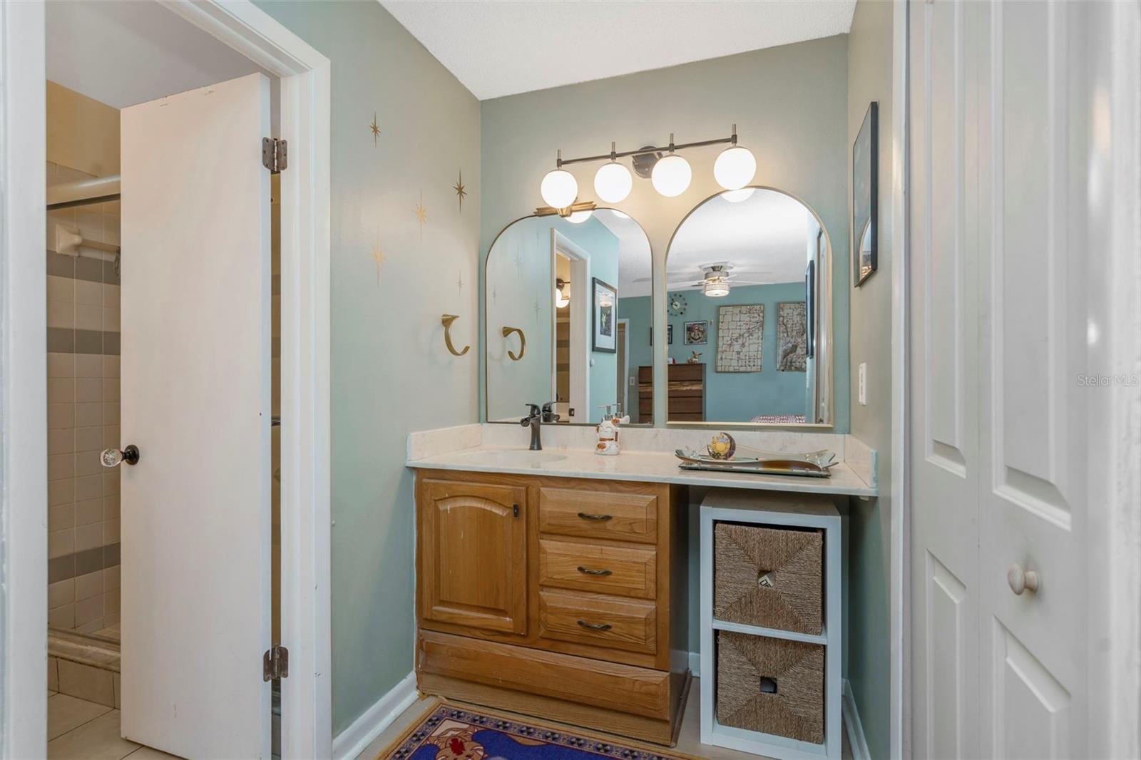 2DK|BRANDONTREE - Residential