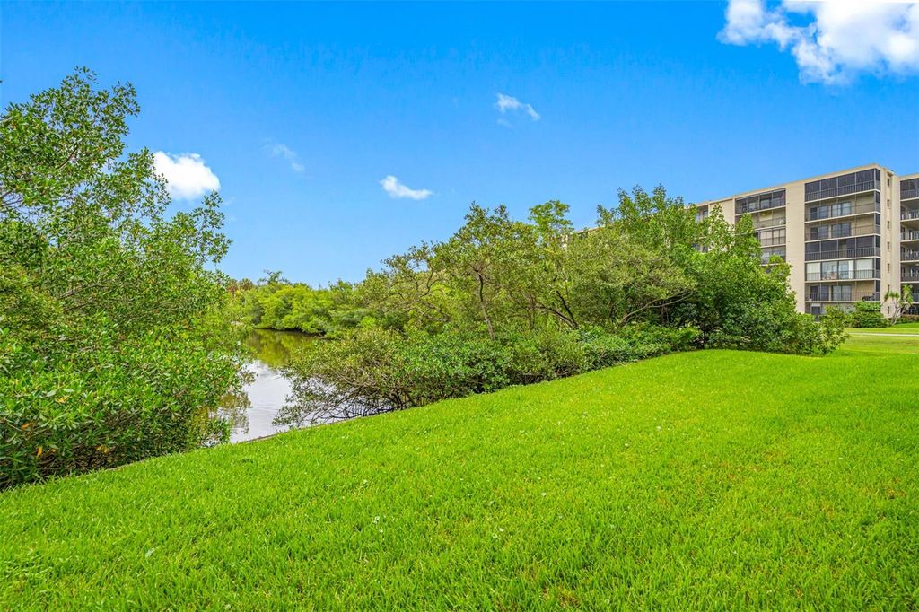 Photo of 900 Cove Cay Drive #1F, Clearwater, FL 33760 (MLS # TB8516894)