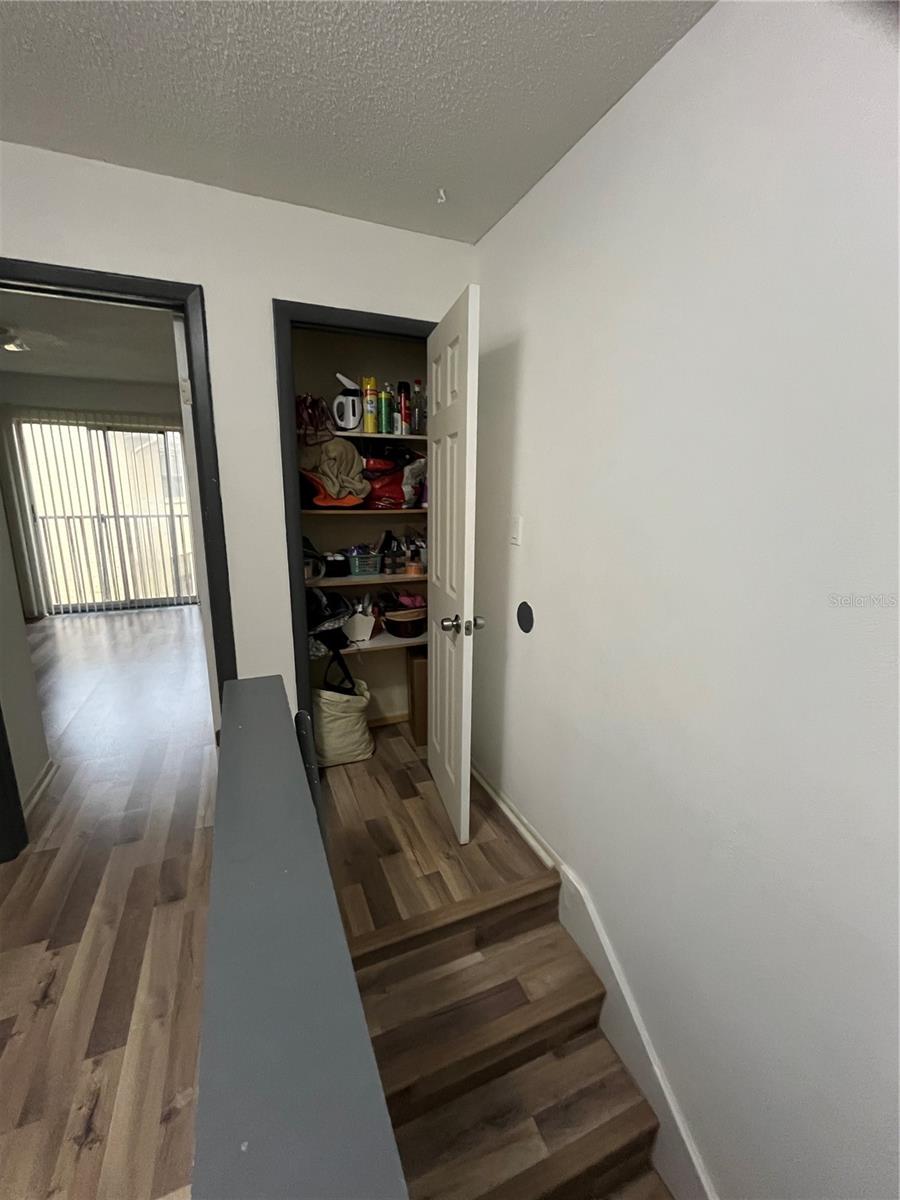 THE GREENS OF TOWNN COUNTRY - Residential