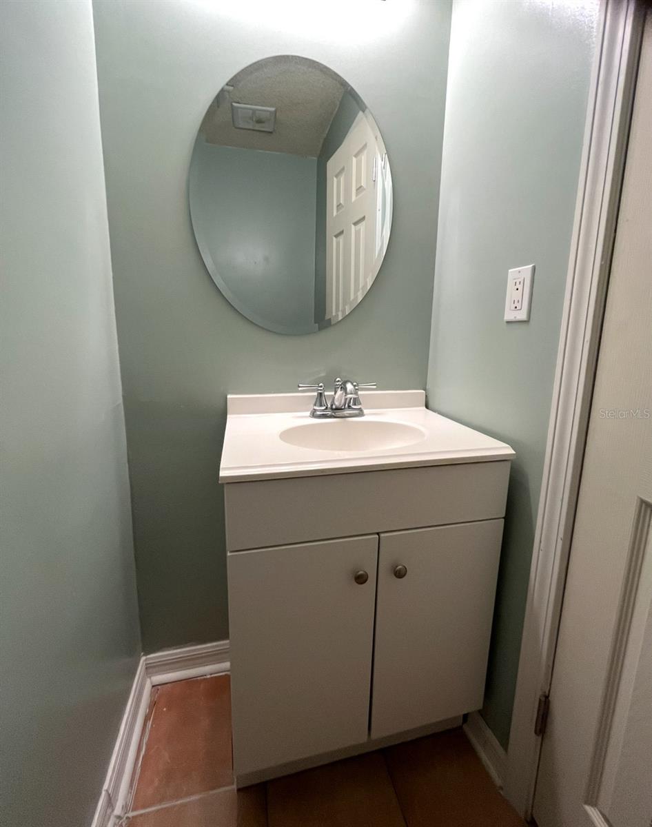 THE GREENS OF TOWNN COUNTRY - Residential