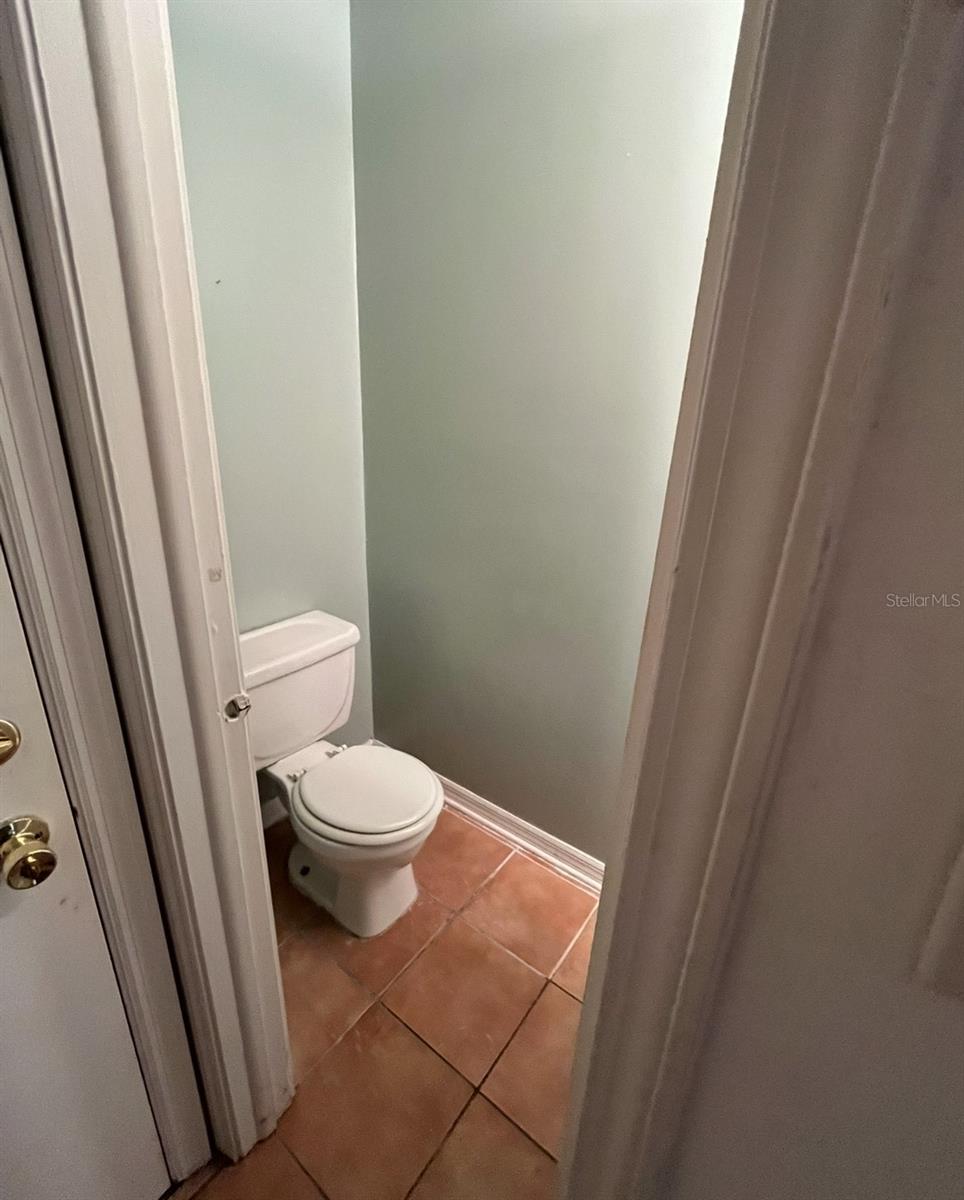 THE GREENS OF TOWNN COUNTRY - Residential