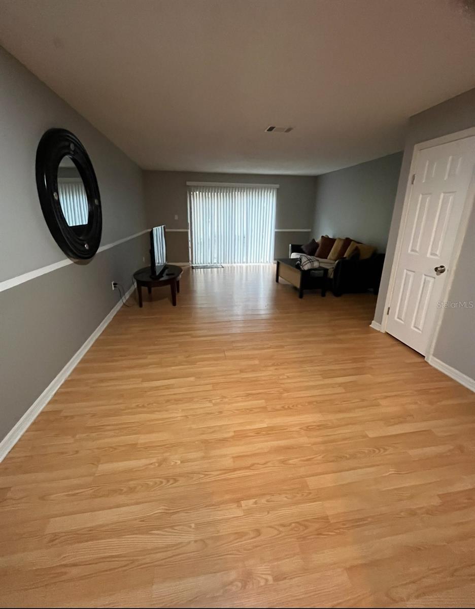 THE GREENS OF TOWNN COUNTRY - Residential