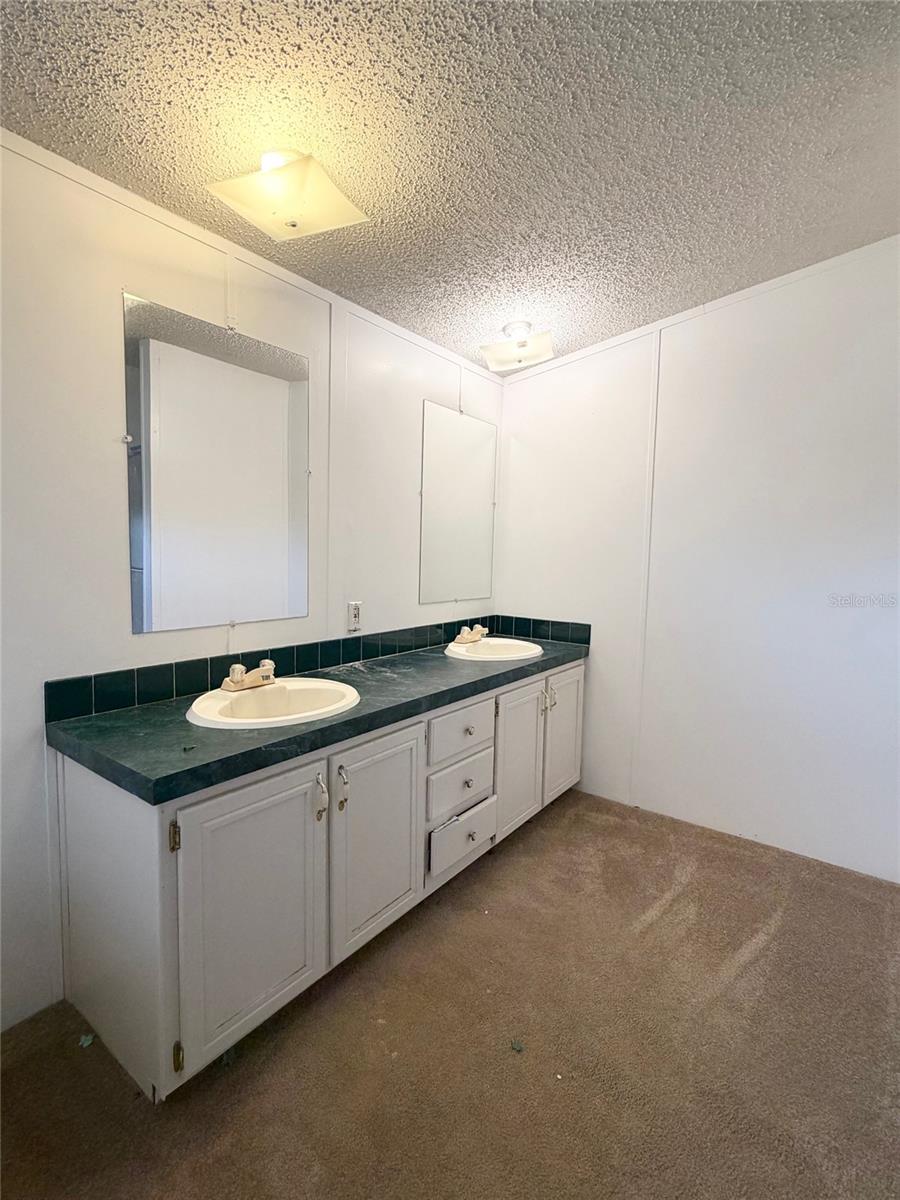 WOODGATE VILLAGE - Residential