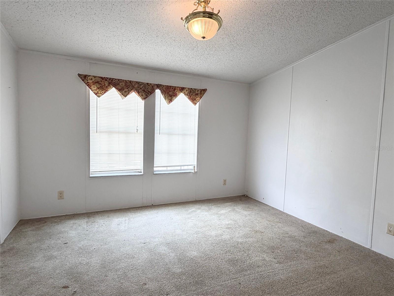 WOODGATE VILLAGE - Residential