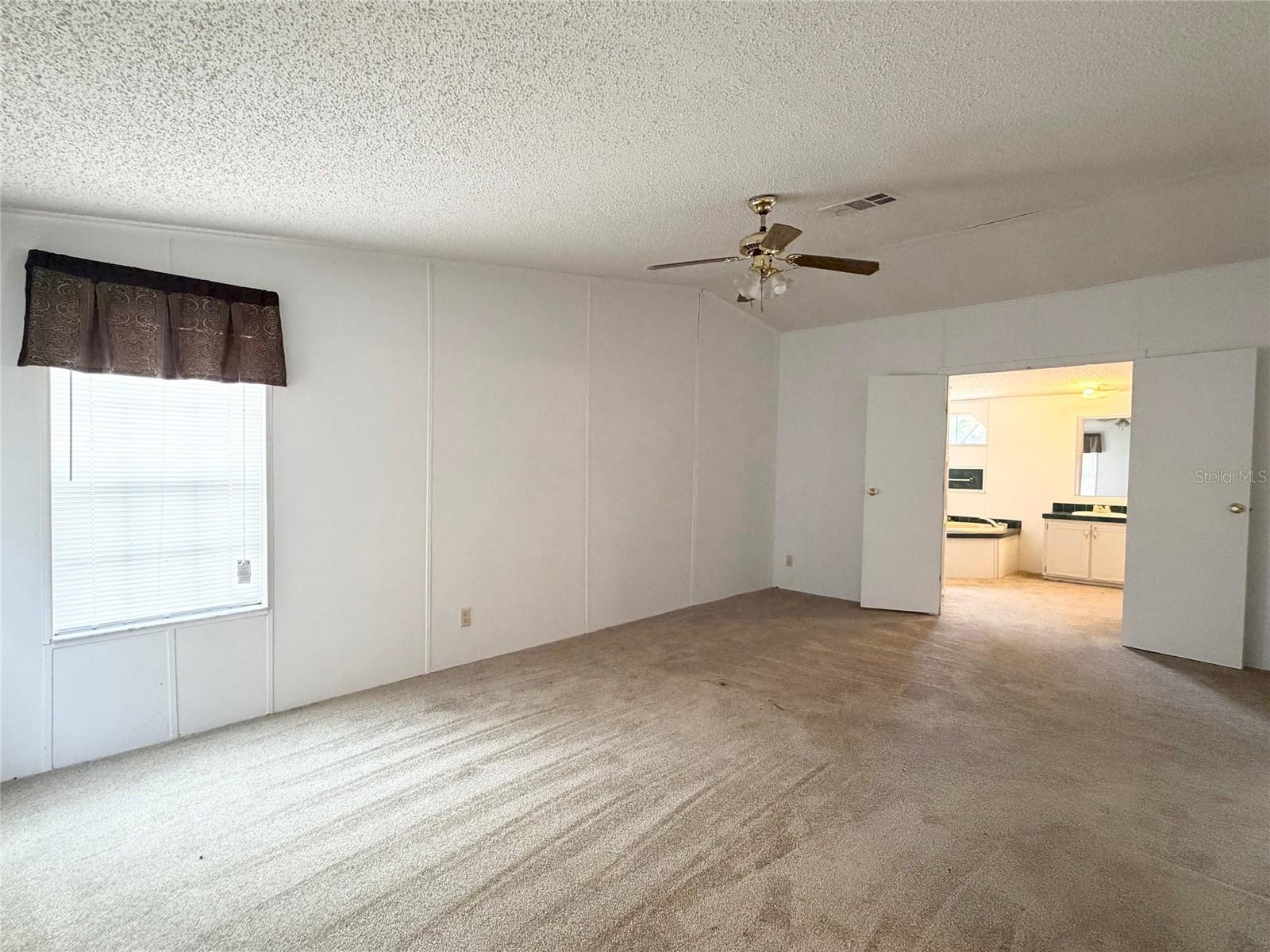 WOODGATE VILLAGE - Residential