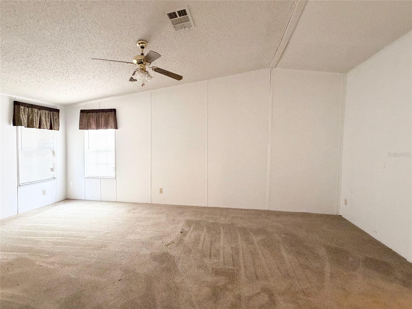 WOODGATE VILLAGE - Residential