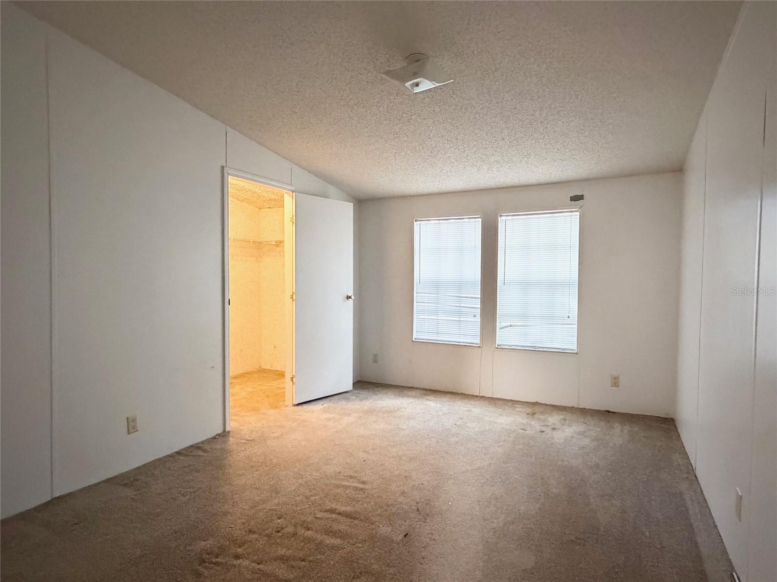 WOODGATE VILLAGE - Residential