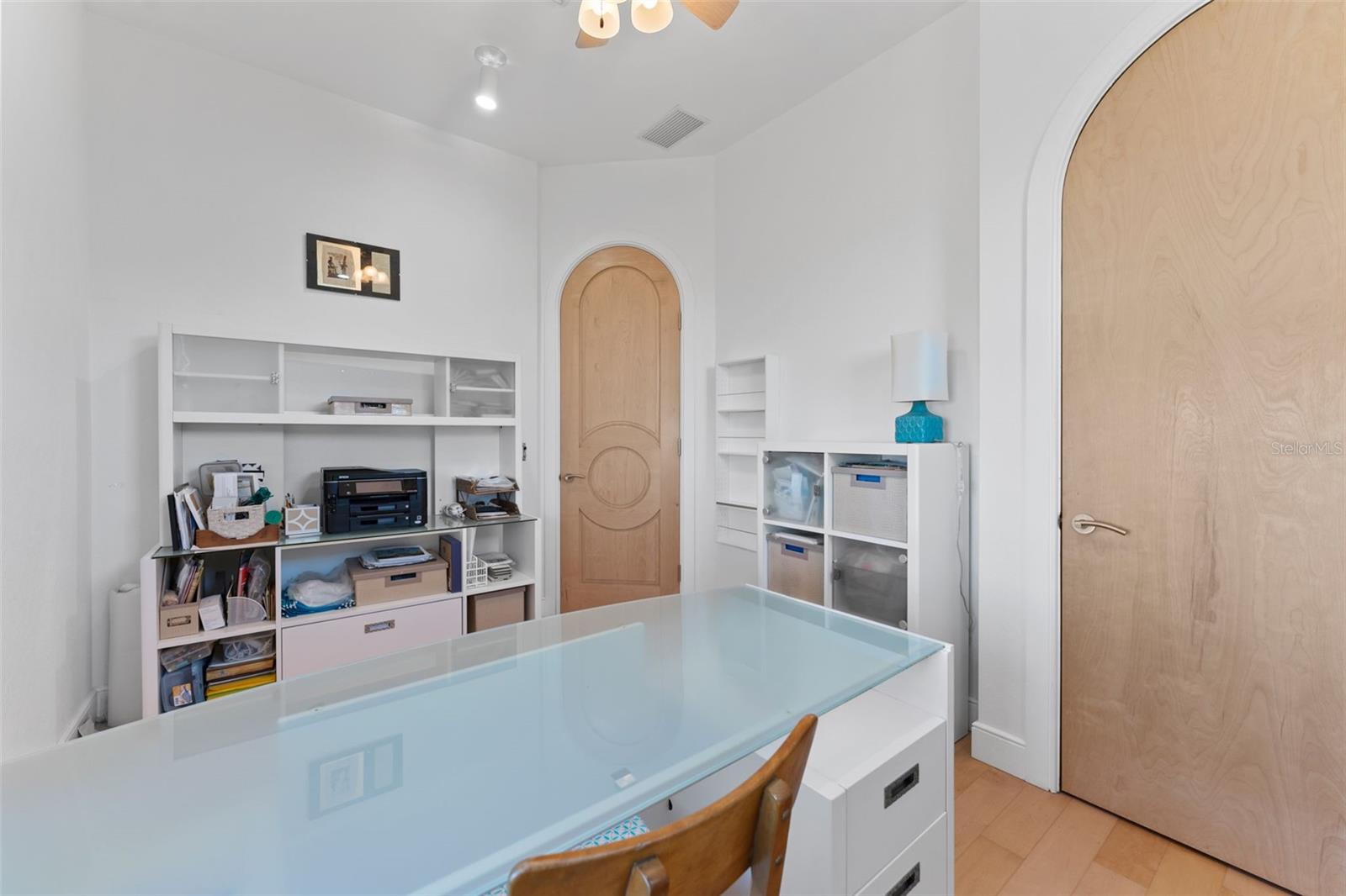 EAST SHORE ACRES 02 - Residential