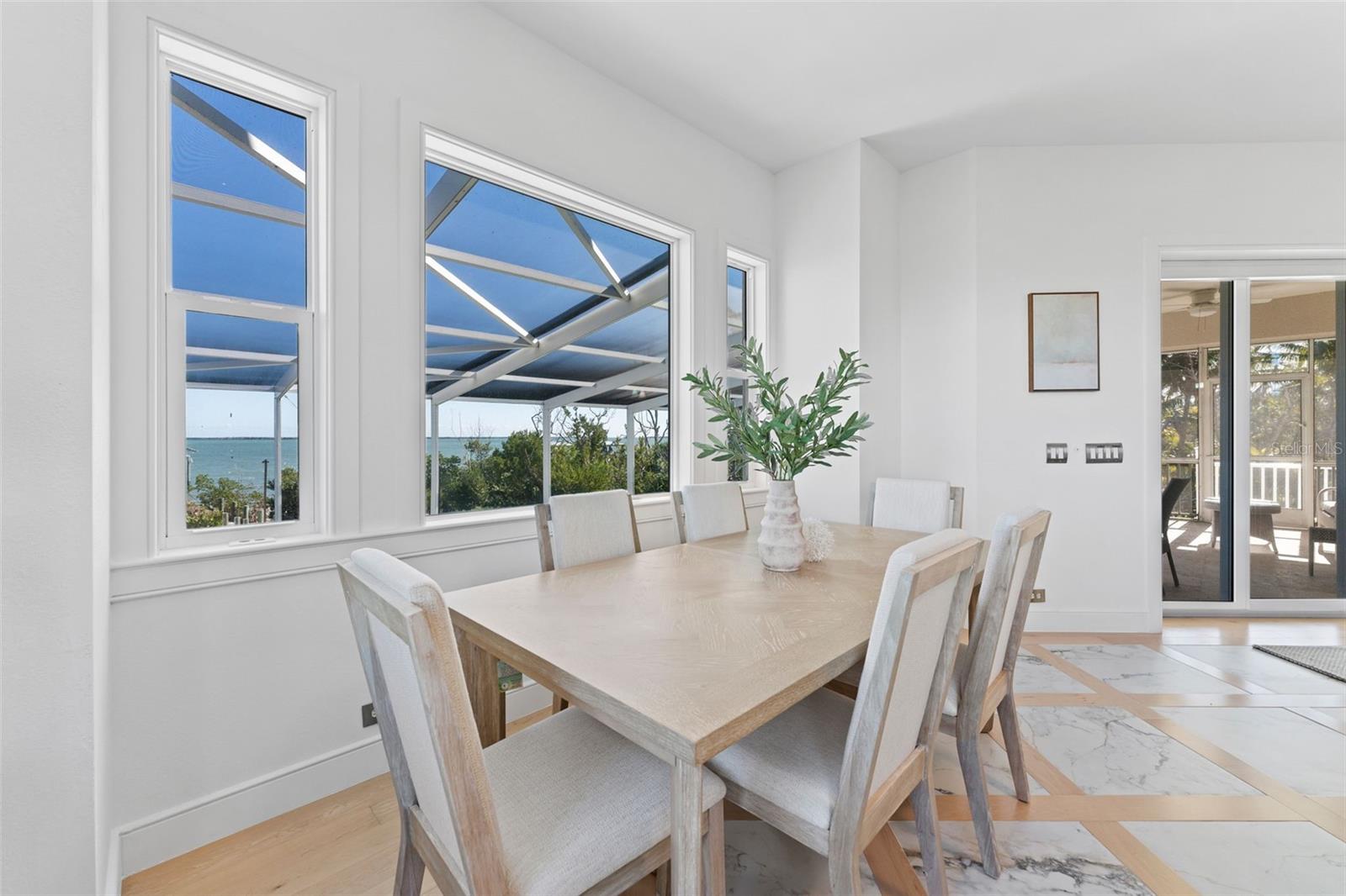 EAST SHORE ACRES 02 - Residential