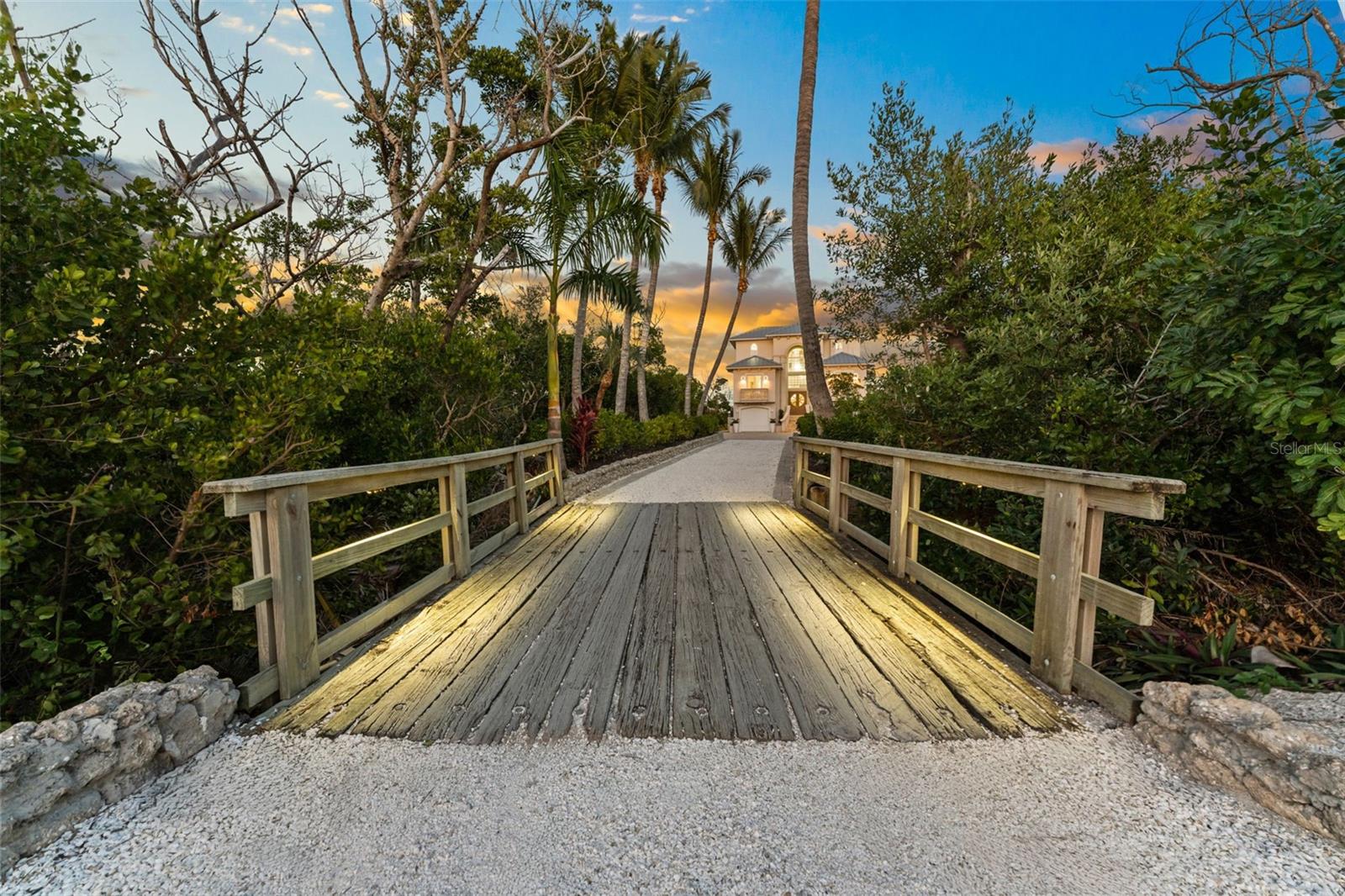 EAST SHORE ACRES 02 - Residential