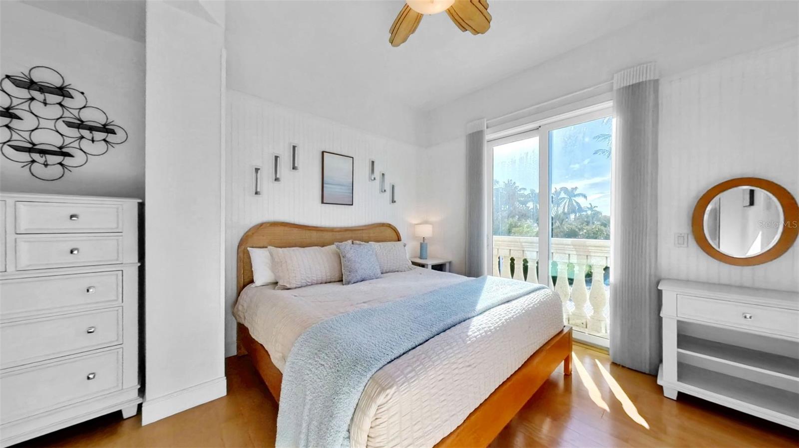 EAST SHORE ACRES 02 - Residential