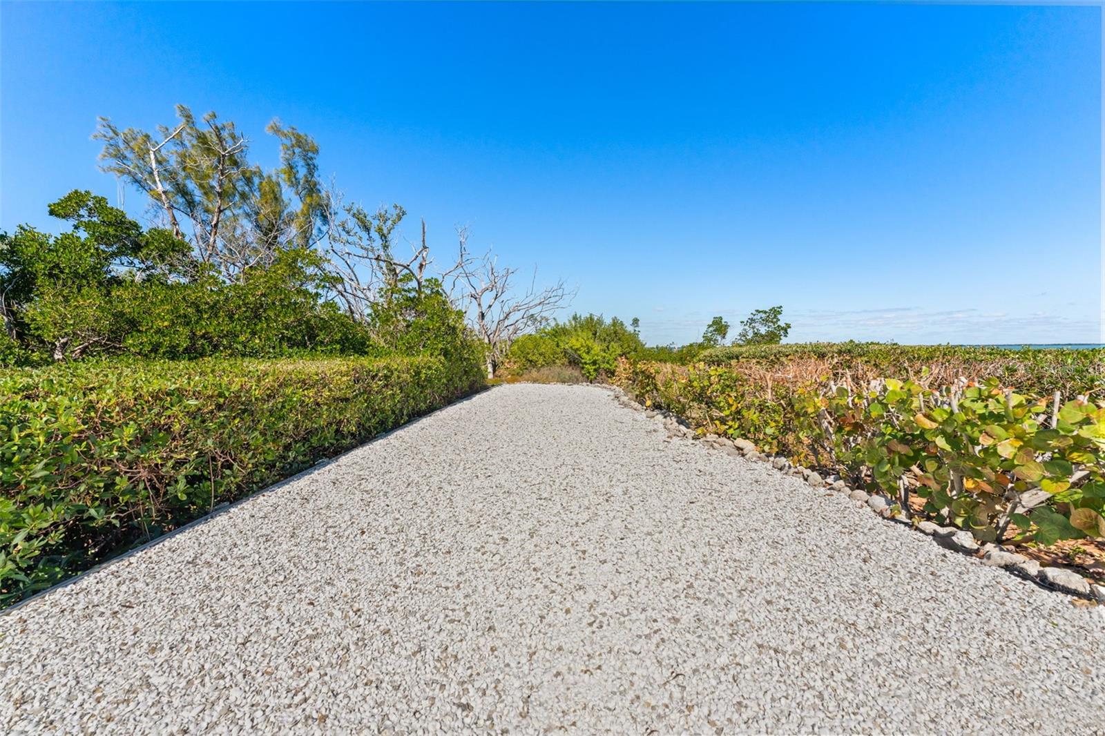 EAST SHORE ACRES 02 - Residential