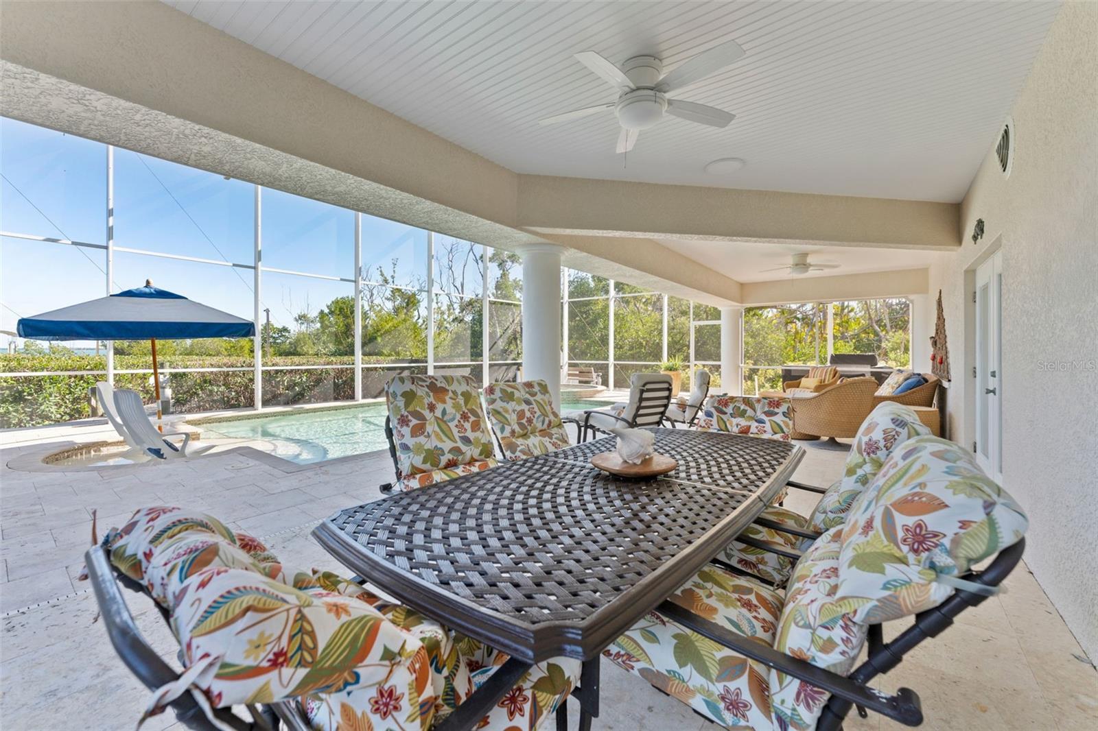 EAST SHORE ACRES 02 - Residential