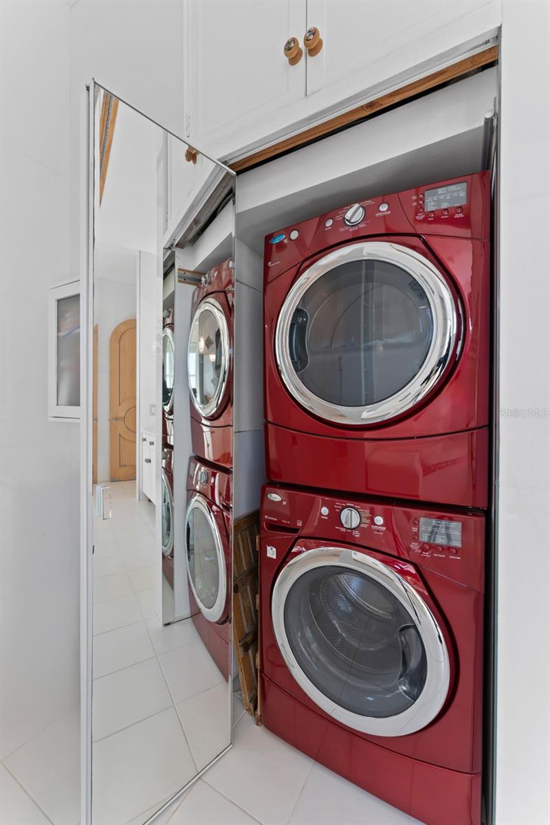 EAST SHORE ACRES 02 - Residential