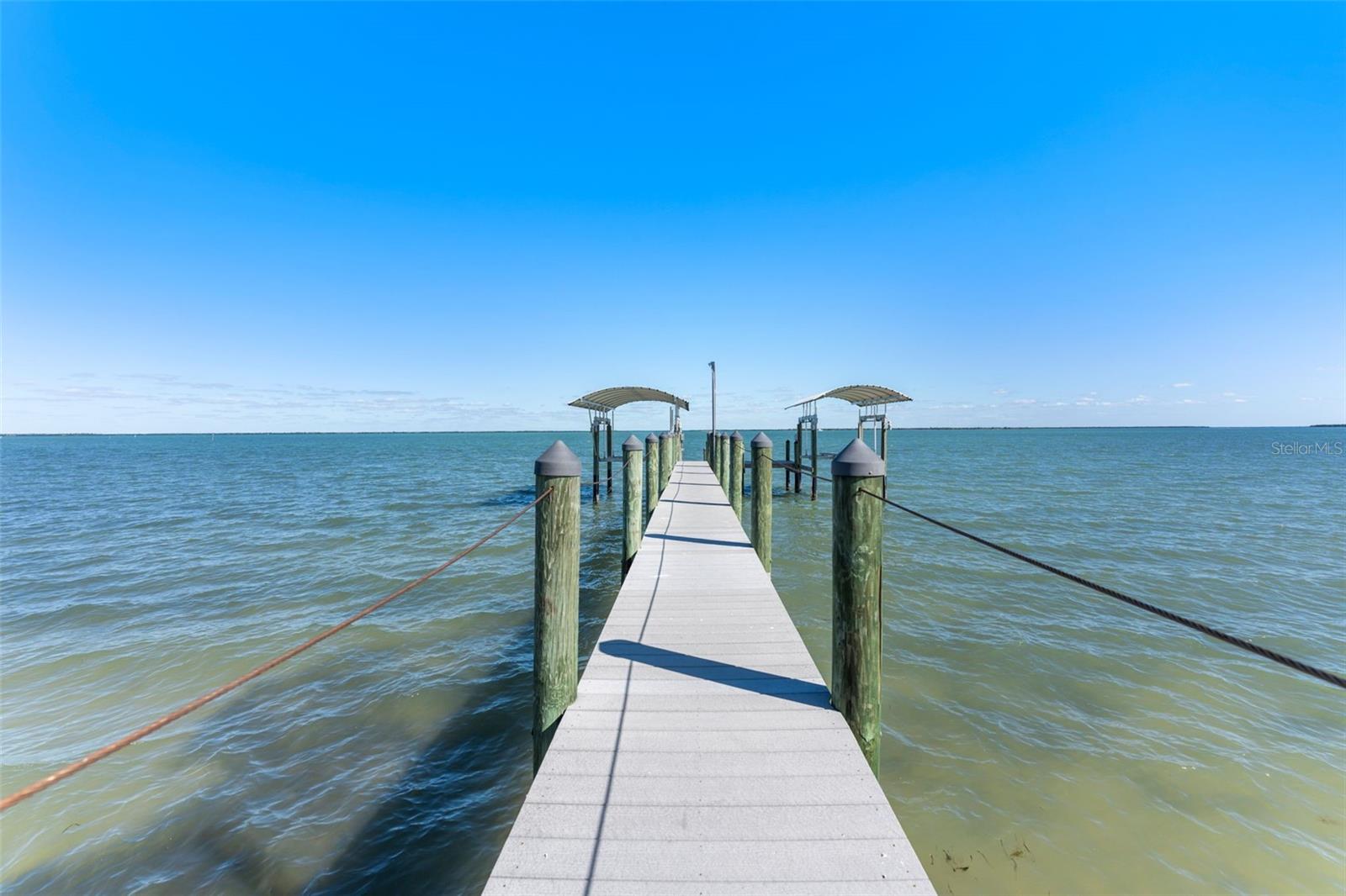 EAST SHORE ACRES 02 - Residential