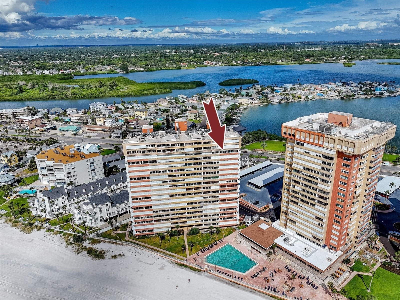 REDINGTON TOWERS 3 CONDO - Residential